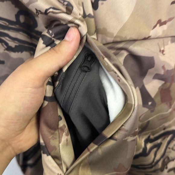 Under Armour Men's UA Storm Thin Fleece Camouflage Hoodie Sweatshirt Size L - Picture 3 of 7